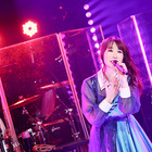 水樹奈々、SPライブ「NANA ACOUSTIC ONLINE」音源が配信開始 画像