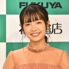 寺本莉緒、初カレンダーのお気に入りはサーフボードの水着カット 画像