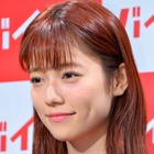島崎遥香、LINEのやりとりに「私は平気で一日とか返さないです」 画像