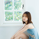 乃木坂46・田村真佑、月刊誌初表紙でスレンダーなボディライン 画像