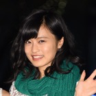 こじるり、ミニスカ美脚のゴルフファッションを披露 画像