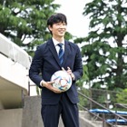 日曜劇場『オールドルーキー』今夜スタート！綾野剛演じる元Jリーガーがセカンドキャリアをスタート 画像