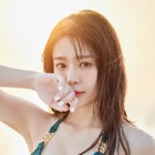 台湾プロ野球人気チアリーダー・YURIが極上ボディ披露!1st写真集デジタル版が本日配信! 画像