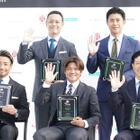 EXILE松本利夫が「イクメンオブザイヤー2022」受賞、“パパザイル”同士で家族ぐるみの交流も 画像