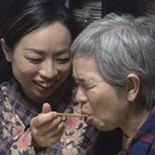 認知症の母、記憶が失われても母らしい感情は残るのか？脳科学者の娘が分析......『NHKスペシャル』 画像