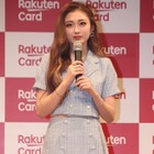 ゆうちゃみ、超ミニスカ＆お腹チラ見せ衣装で武尊出演イベントに登壇 画像