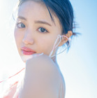 香音、“色”テーマのカレンダー発売決定!透明感たっぷりな姿から、上品な大人っぽいカットまで 画像
