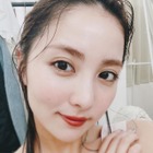 石川恋、ドアップショット公開！透明感たっぷりの美肌にファンうっとり 画像
