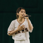 足立佳奈、読売ジャイアンツのイベントで圧巻の歌声を披露！ 画像