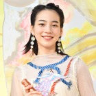 のん、BS再放送『あまちゃん』を視聴「自分の演技を見て勉強してます」 画像