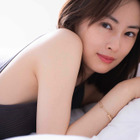 北川景⼦、デビュー20周年を記念した写真集が発売決定！表紙・収録カット・メイキング映像も解禁 画像