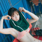 黒嵜菜々子、デジタル写真集で青春フラッシュバック水着 画像