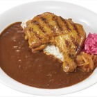 すき家、人気の「炭火焼きほろほろチキンカレー」が再登場 画像