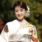 高橋ひかる、『Ray』でミニスカ太もも露出！「エロみ服」企画に登場 画像