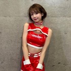新唯、レースクイーンのNewコスチューム披露「露出控えめでもセクシー」の声 画像
