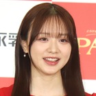 森香澄、ドジャースユニ＆短パンの美脚ショット！「似合ってる」の声 画像
