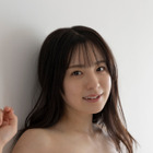 西野夢菜、最新写真集で“社会人になりたてのゆるふわOL”に 画像