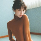 女優・山田愛奈、『週プレ』でグラビア披露！ おすすめの一枚は「黒のタイト水着」 画像