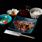 あえて野菜なし！和牛＆国産牛のすき焼き専門店「すきはな」新橋にオープン 画像