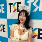 鈴木ふみ奈、台湾でセクシーナース姿披露 画像