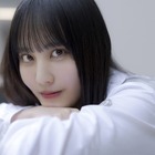 日向坂46、五期生「松尾桜」と「蔵盛妃那乃」の撮りおろし写真と手書きプロフィールを公開！ 画像