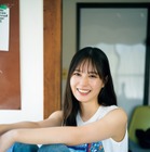 日向坂46・小坂菜緒、3年ぶりのソロ表紙で最高の笑顔！新曲Wセンター・金村美玖への想いも明かす 画像