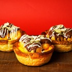 まるで“たこ焼き”のプチシューが10月1日発売！大阪パブロ新作「パブロのたこ焼きチーズタルトやで！」 画像
