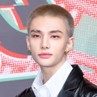 『ONE PIECE』のゾロ？Stray Kids・ヒョンジン、アニメから飛び出したような“強烈グリーンヘア”に反響！【PHOTO】 画像