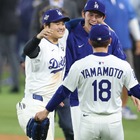 「主人公はもちろん、“野球の神”オオタニ」韓国紙も衝撃！大谷翔平2HR＆9出塁に興奮隠せず 画像