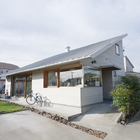 建築家が自宅を実験台に！予算1800万円で実現した“ほとんど壁のない”ローコストハウス『住人十色』 画像