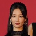 菜々緒、開放的な入浴シーン＆水着姿も！大自然を満喫する様子を動画を披露 画像