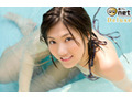 初沖縄でテンションアップ! AKB48宮澤佐江の弾けるグラビアを 画像