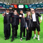 「ONE PIECE」実写版キャスト5人が東京ドームで始球式！イニャキ・ゴドイの豪快投球に新田真剣佑「まさにルフィみたい」 画像