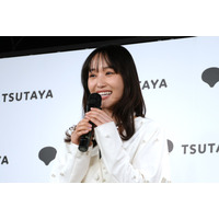 櫻坂46初代キャプテン・菅井友香、デビュー10周年を報告「心から感謝しております」 画像