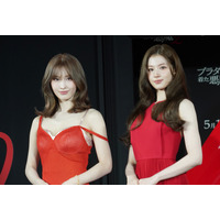TWICE・MOMO＆SANAがレッドドレスでウォーキング、長谷川京子・山田優・三吉彩花らと豪華共演 画像