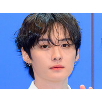 「息をのむ美しさ…」Stray Kids・リノ、色気漂う“非現実的ビジュ”にファン騒然！「ヤバい」 画像