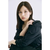 “サウナ愛好家”の渡邉美穂、自身のブランド「No.25」でサウナグッズ発売！ 画像