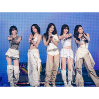 ユンジンが“計8曲”制作に参加！LE SSERAFIM、新AL『PUREFLOW』ハイライトメドレー公開 画像