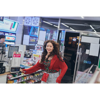 少女時代・ユナ誕生日記念！小悪魔から清楚まで正反対の魅力の新カット公開 画像
