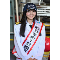 小杉怜子、海上自衛隊イベントで1日艦長に就任！幼少期からの“自衛隊愛”も披露 画像