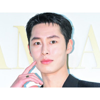 “カリナの元カレ”俳優イ・ジェウク、兵役中に歌手デビュー！新曲『SHADOW』リリースへ 画像