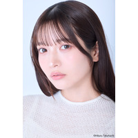 黒嵜菜々子が2年半ぶりに「FLASH」に登場！「幅広い私を見れます」美谷間&くびれで大人の色気 画像