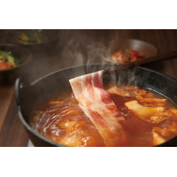 しゃぶしゃぶ温野菜の新商品「海鮮チゲ鍋」「コムタン鍋」を食べ比べ！夏限定韓国鍋フェア試食会が開催 画像