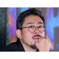 カンヌ映画祭で海外の記者から公然と人種差別…韓国巨匠、心境語る「不愉快だ。でもこれ以上は…」 画像