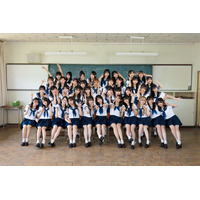 HKT48結成15周年記念の特別ムックが発売！水着グラビア＆キャプテン対談ありの豪華内容 画像