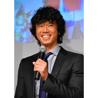 庄司智春、結婚17周年を報告 妻・藤本美貴との「夫婦2人」夜デートショットに反響 画像