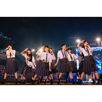 日向坂46五期生、初の単独アリーナ公演で躍動！大野愛実「五期生の10人とこの世界で存在できてよかった」 画像