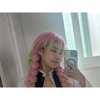 “1000万円整形美女”『ワンピ』『鬼滅』『チェンソーマン』コスプレに賛否　「A→E」公表のイ・セヨン 画像