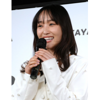 元櫻坂46・菅井友香、上品な着物姿が「美しすぎる…」和の佇まいでファンを魅了 画像