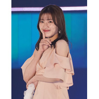 元日向坂46・佐々木美玲、ホテルに寝袋を持参！？「背中に虫を感じる…」 画像